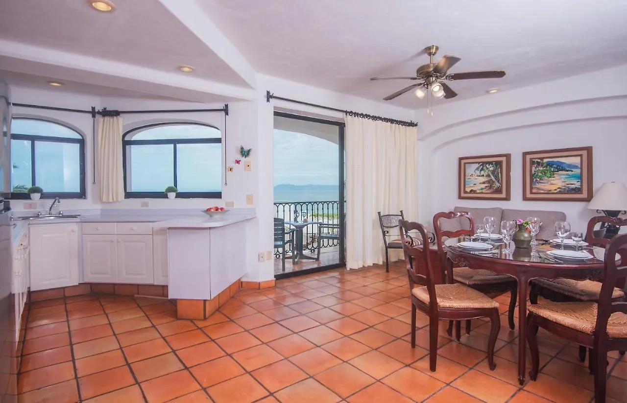 One Beach Street Zona Romantica Пуэрто-Вальярта Отель